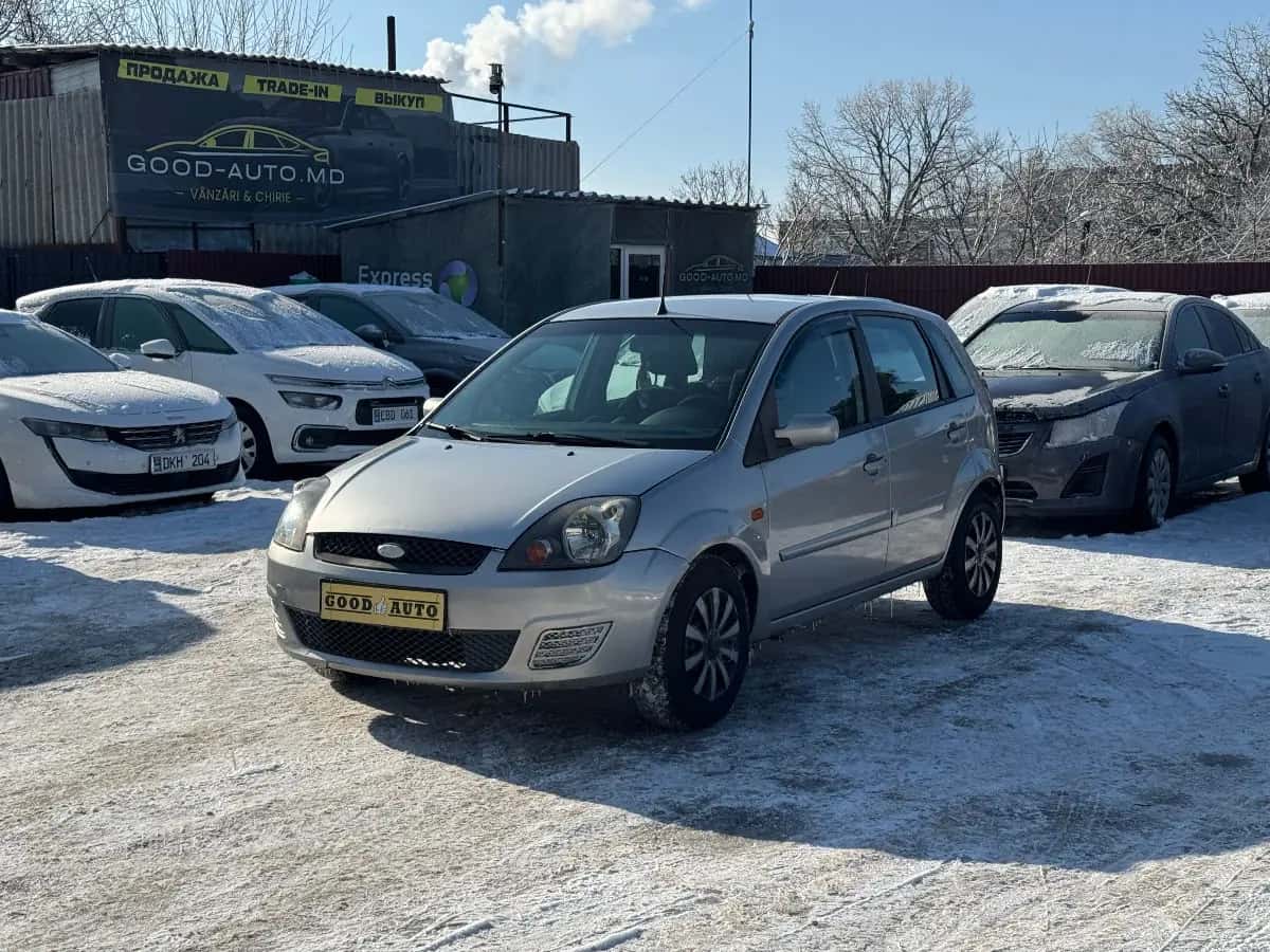Ford Fiesta - фото 3
