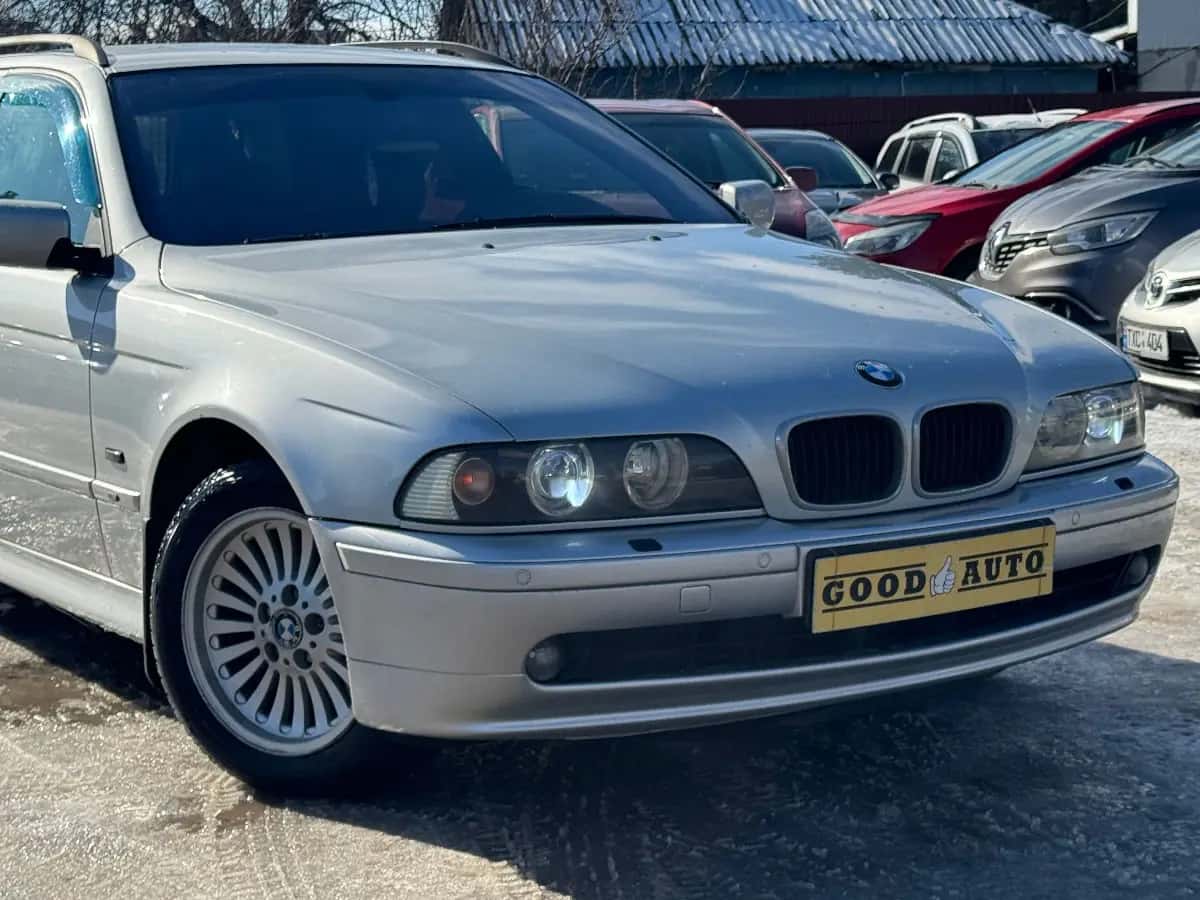 Bmw 5 Series - фото 2