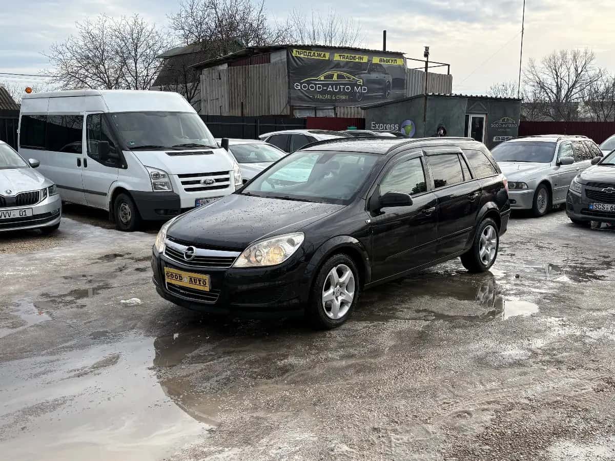 Opel Astra - фото 3