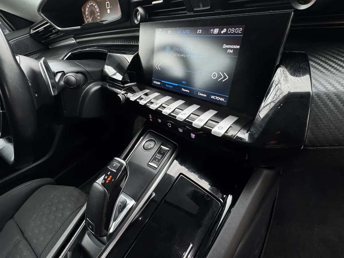 Peugeot 508 - фото 12