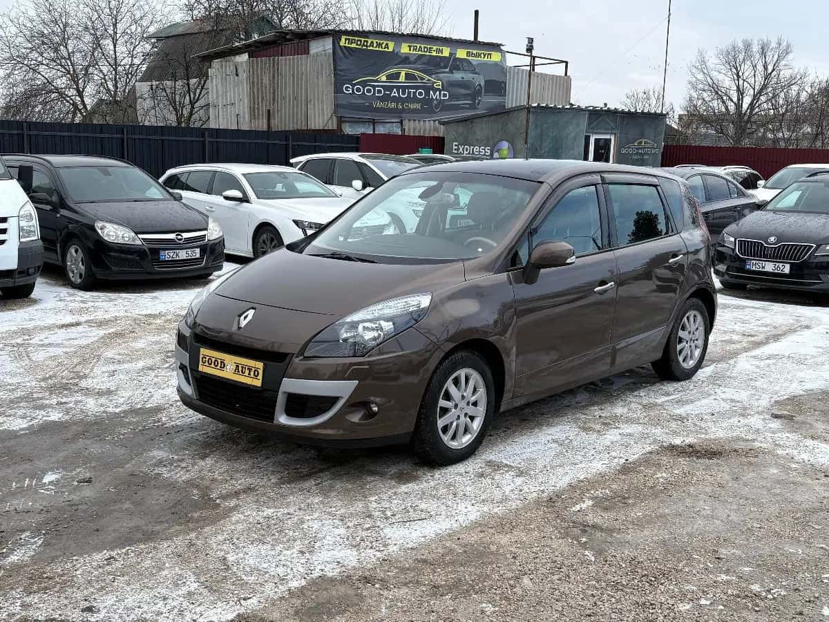 Renault Scenic - фото 3
