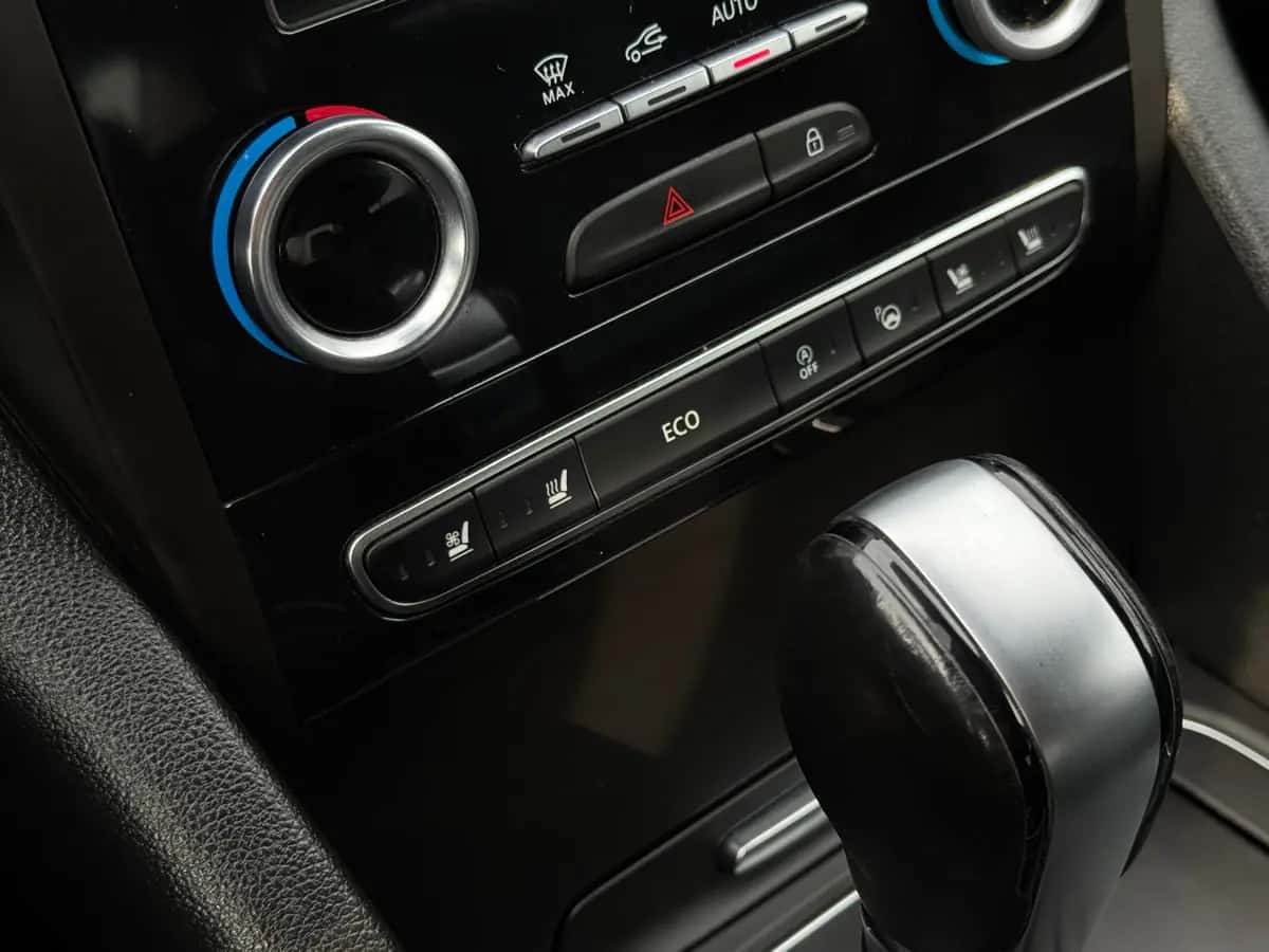 Renault Talisman - fotografia 16