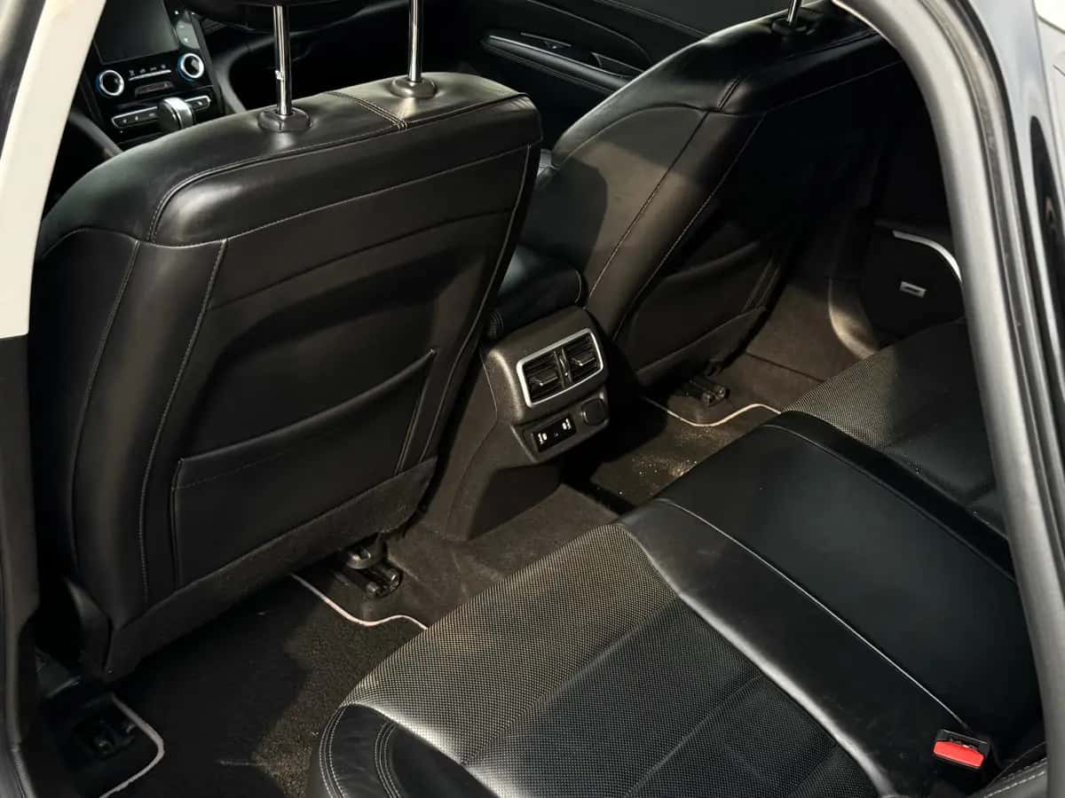 Renault Talisman - fotografia 10