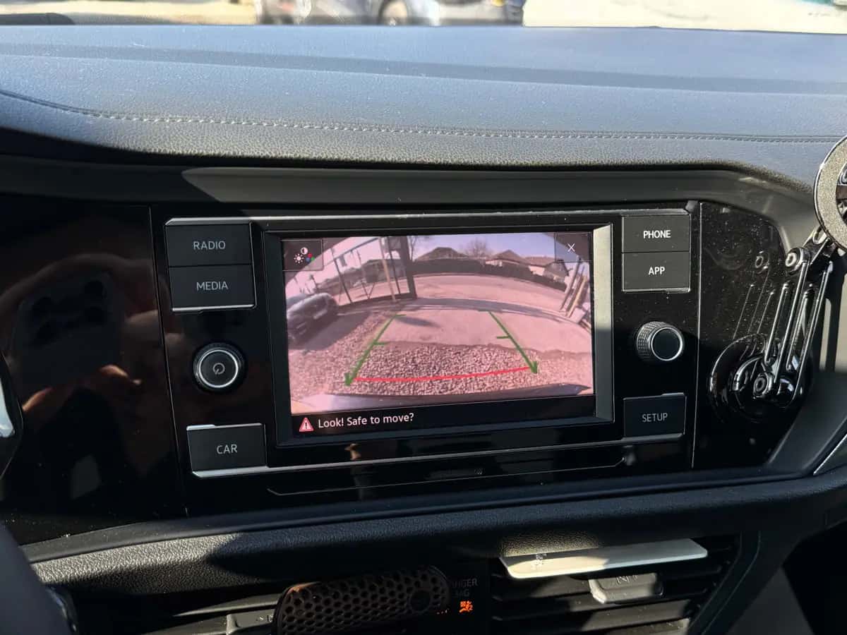 Volkswagen Jetta - фото 14