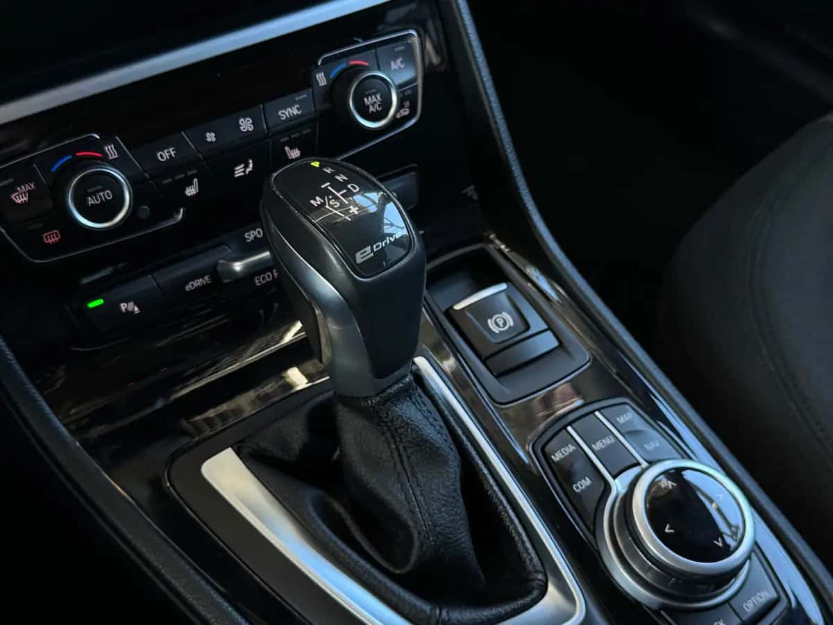 Bmw 2 Series - fotografia 11
