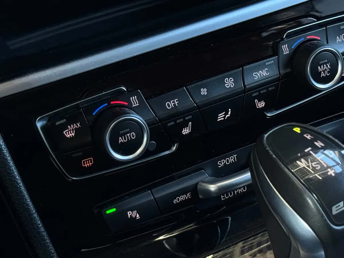 Bmw 2 Series - fotografia 12