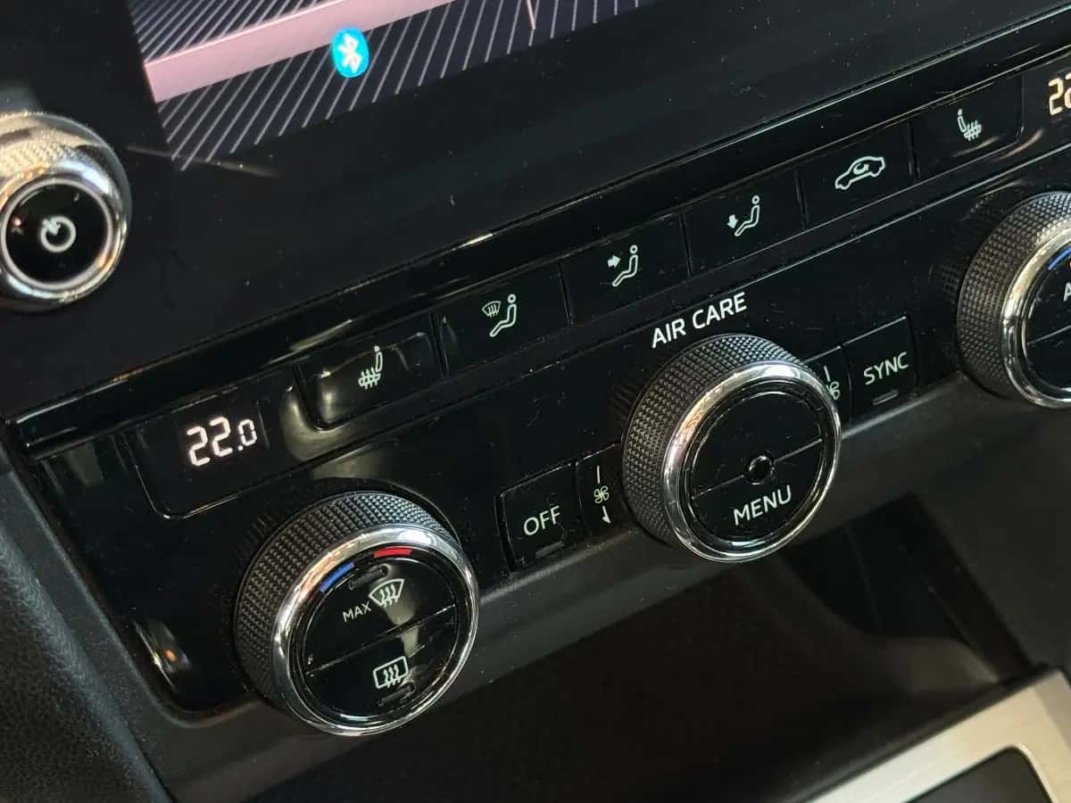 Skoda Octavia - фото 13