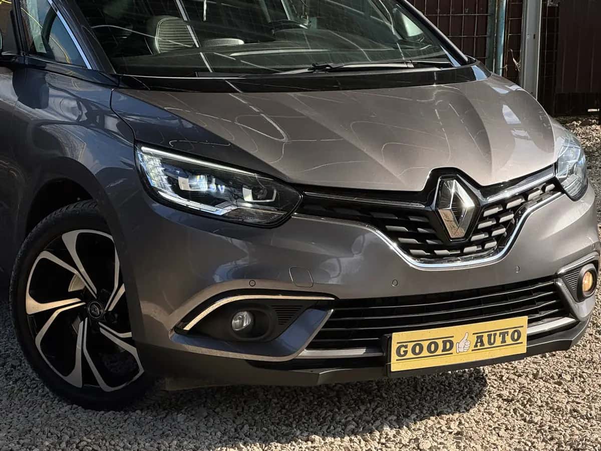 Renault Scenic - fotografia 2