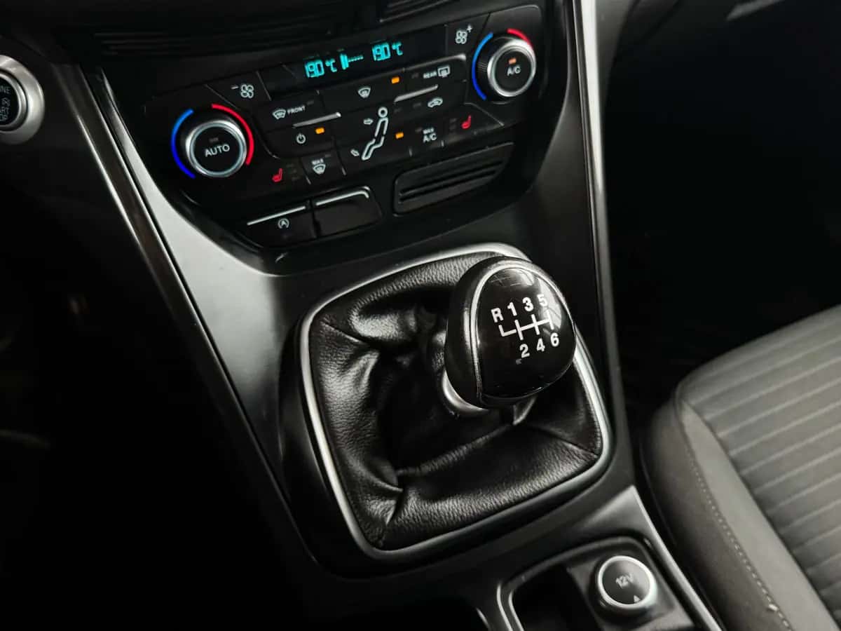 Ford Grand C-MAX - fotografia 13