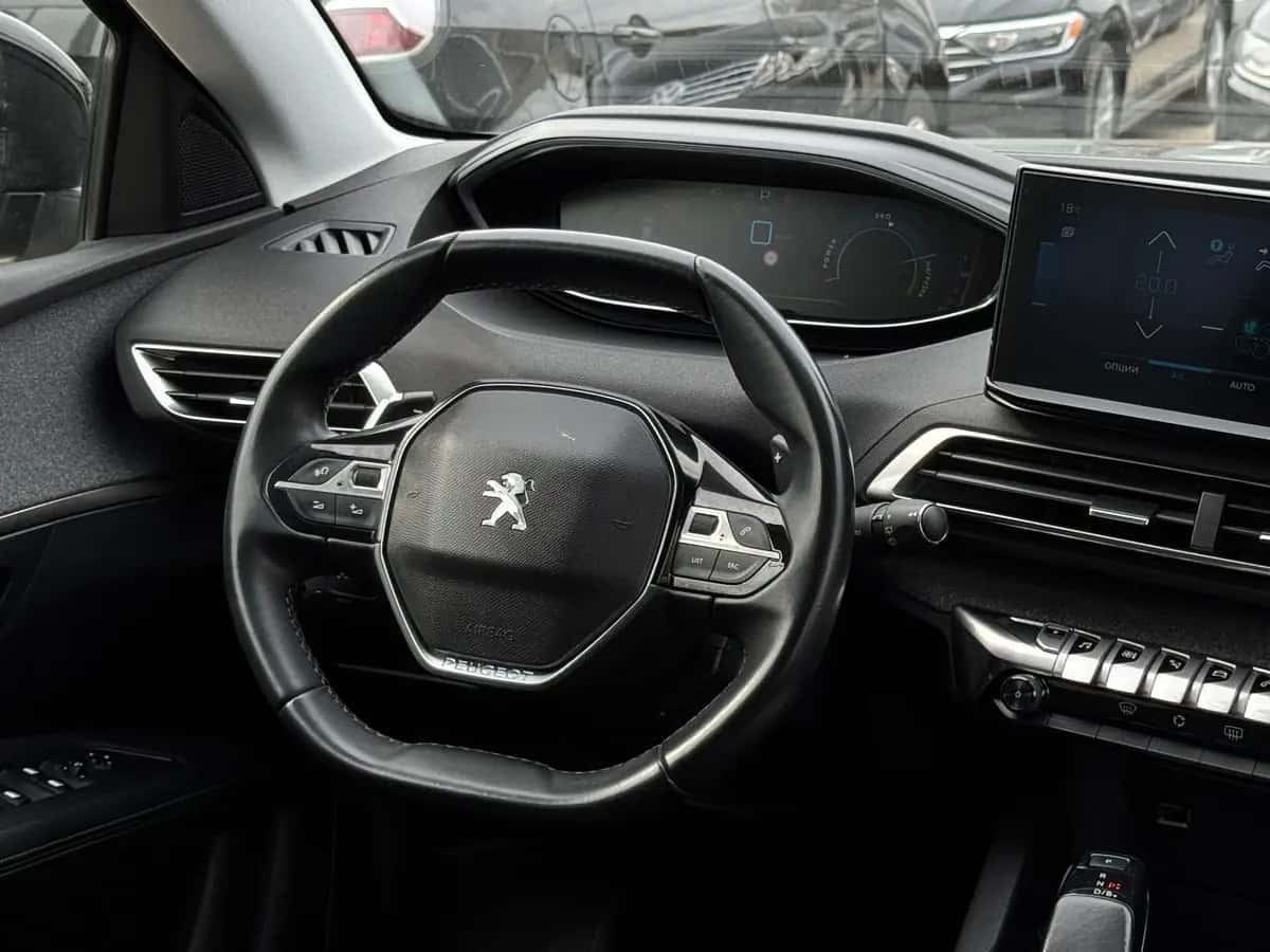 Peugeot 3008 - fotografia 18