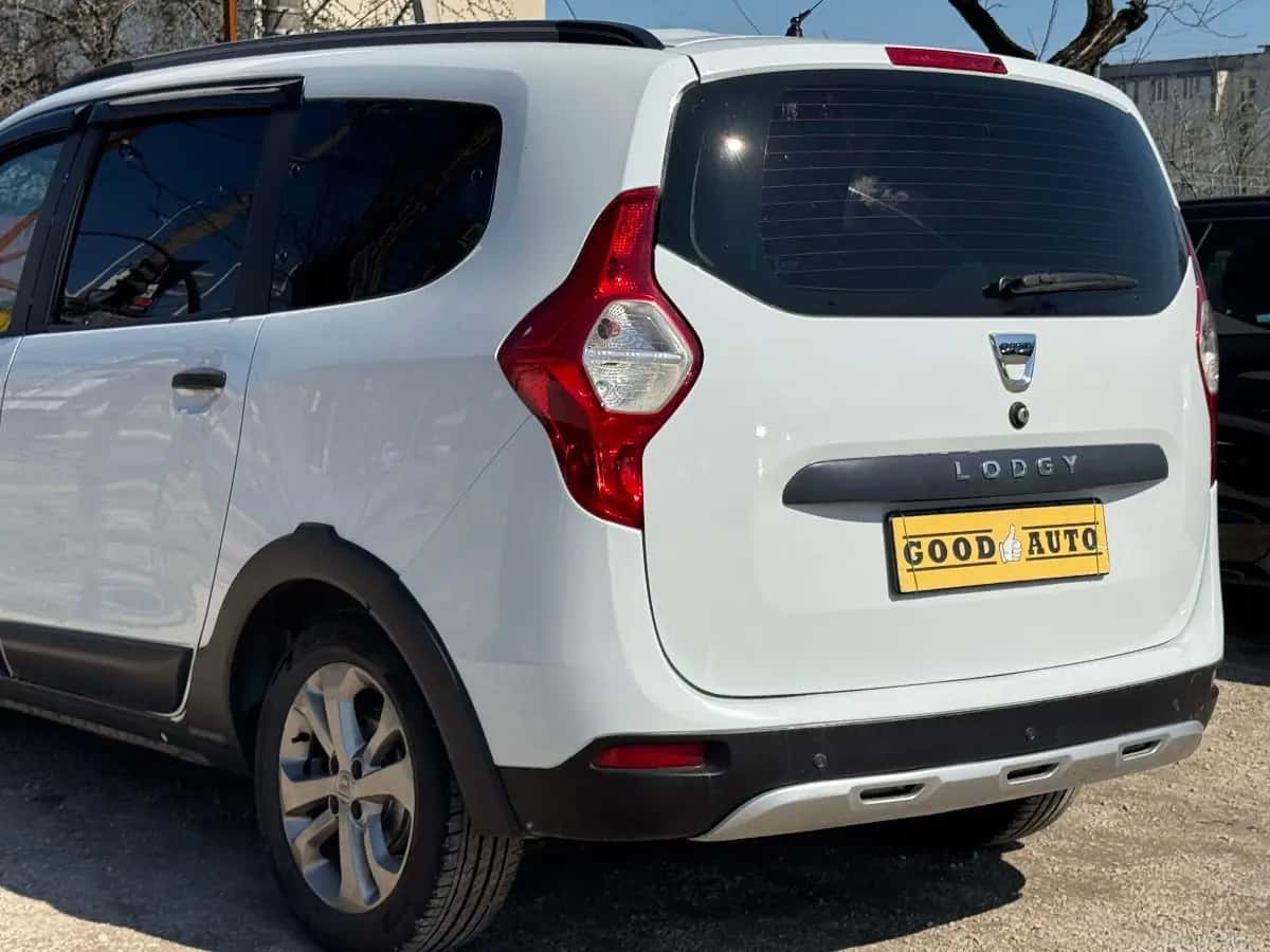 Dacia Lodgy - фото 6