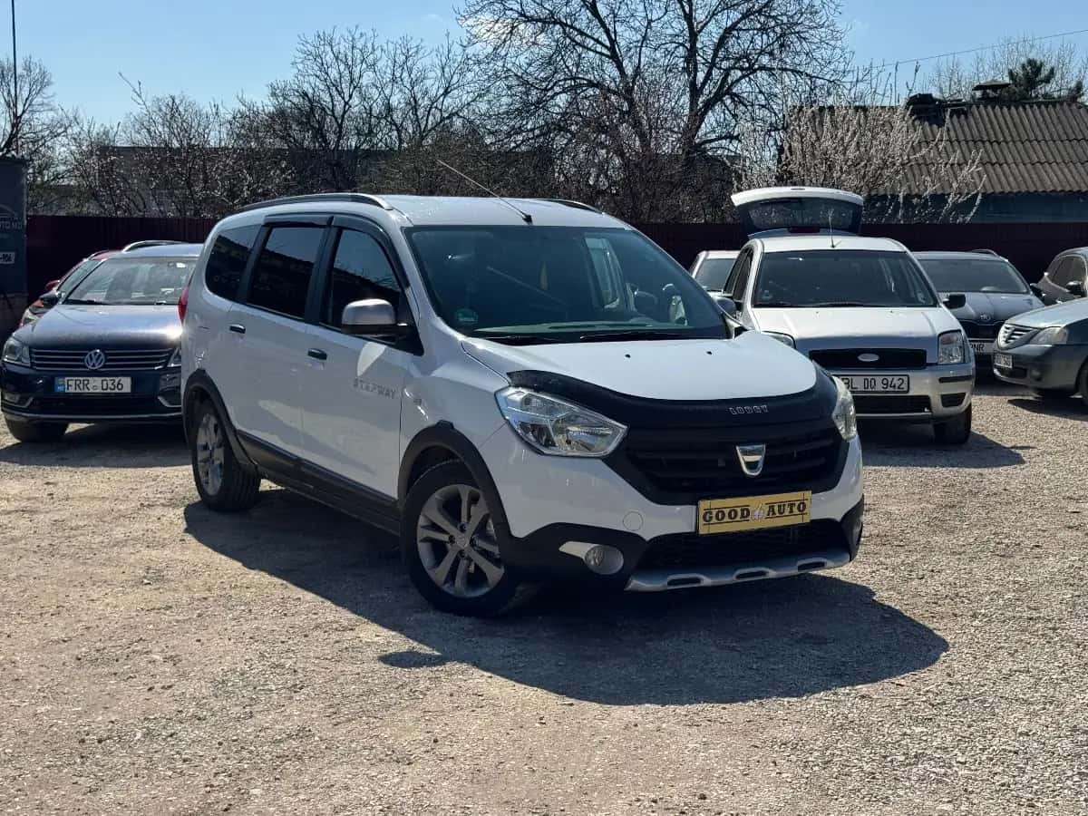 Dacia Lodgy - фото 1