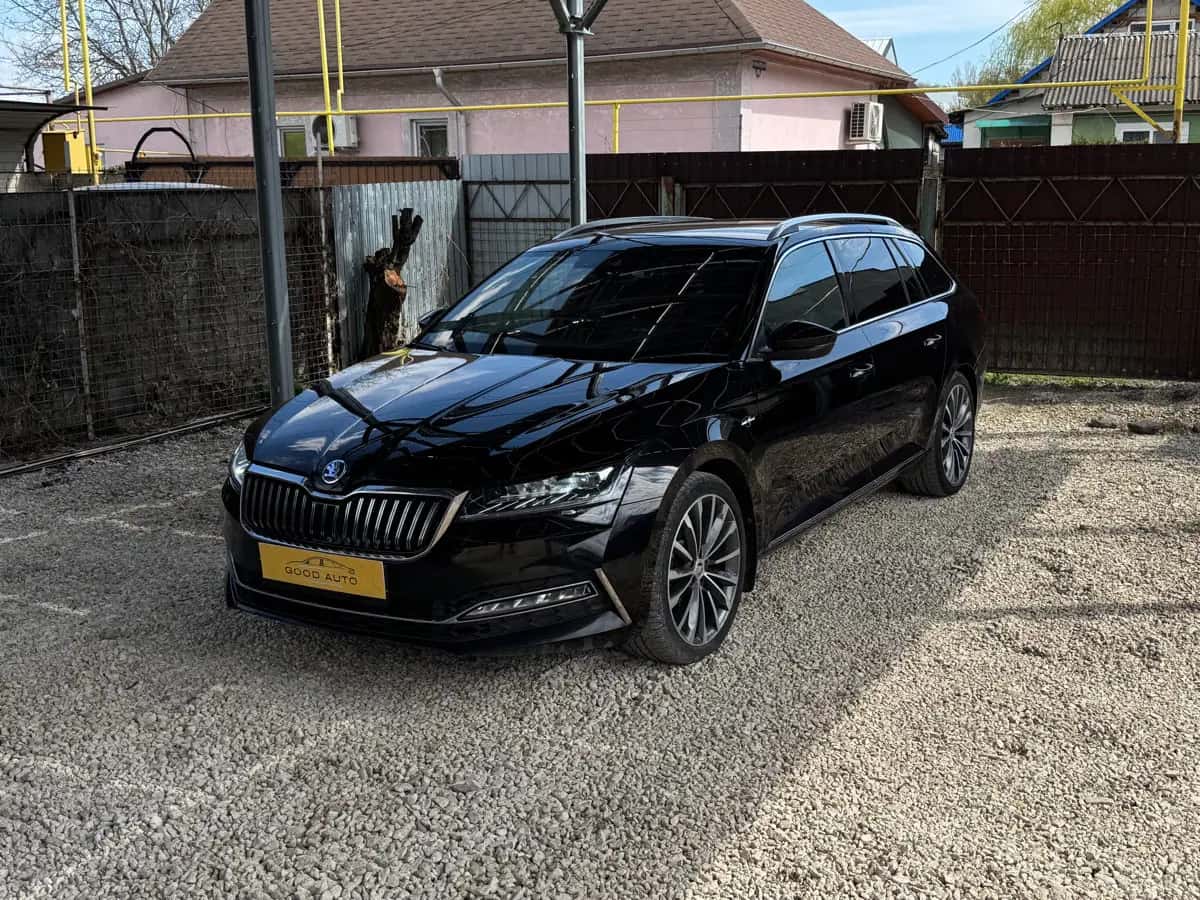 Skoda Superb - фото 3