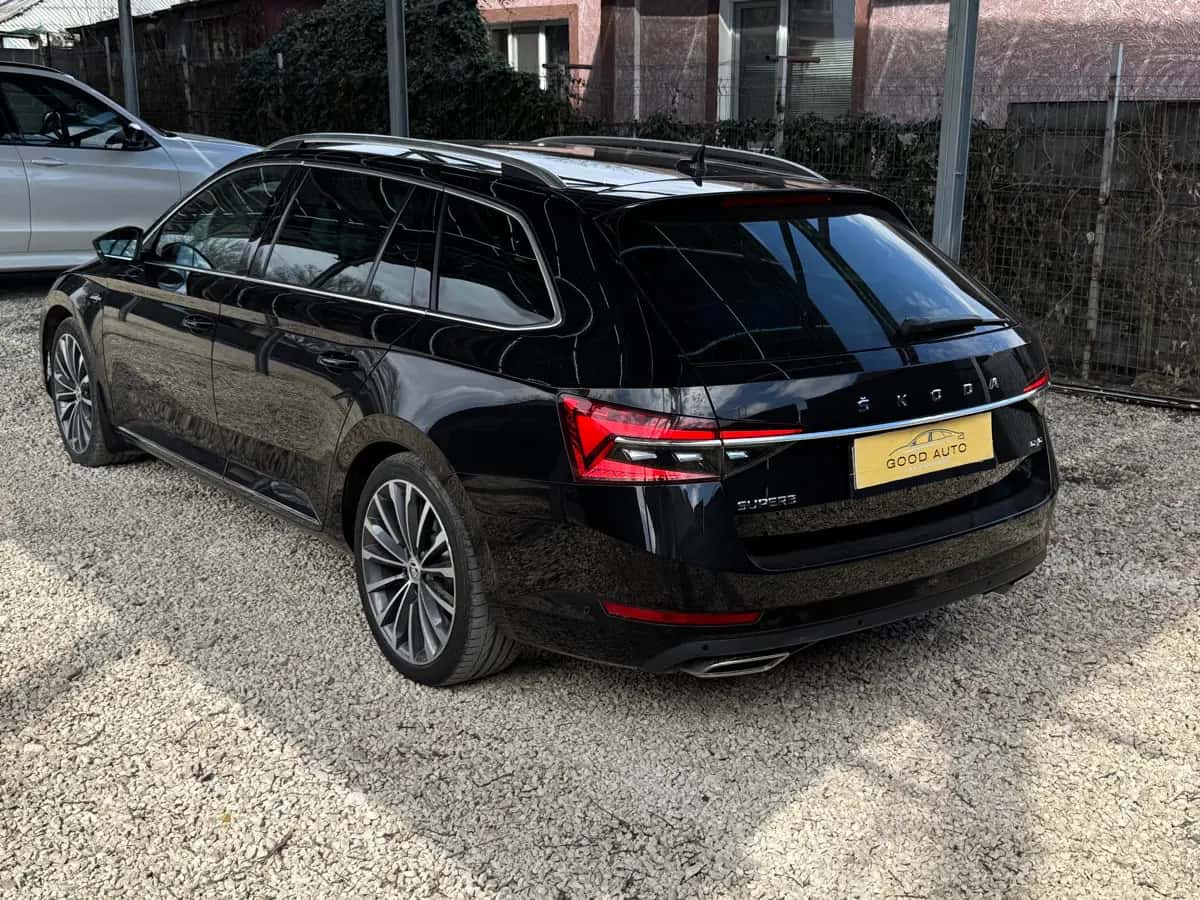 Skoda Superb - фото 6