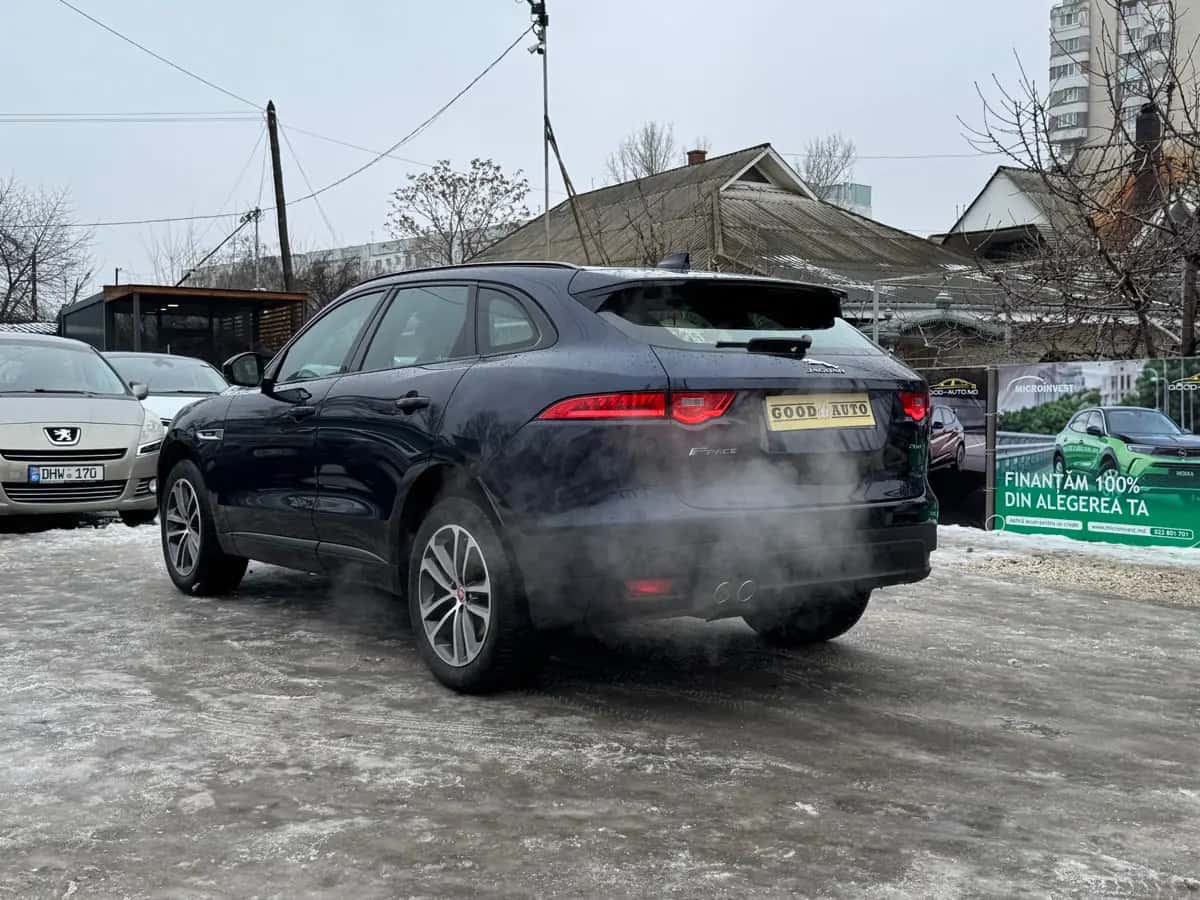 Jaguar F-PACE - fotografia 6