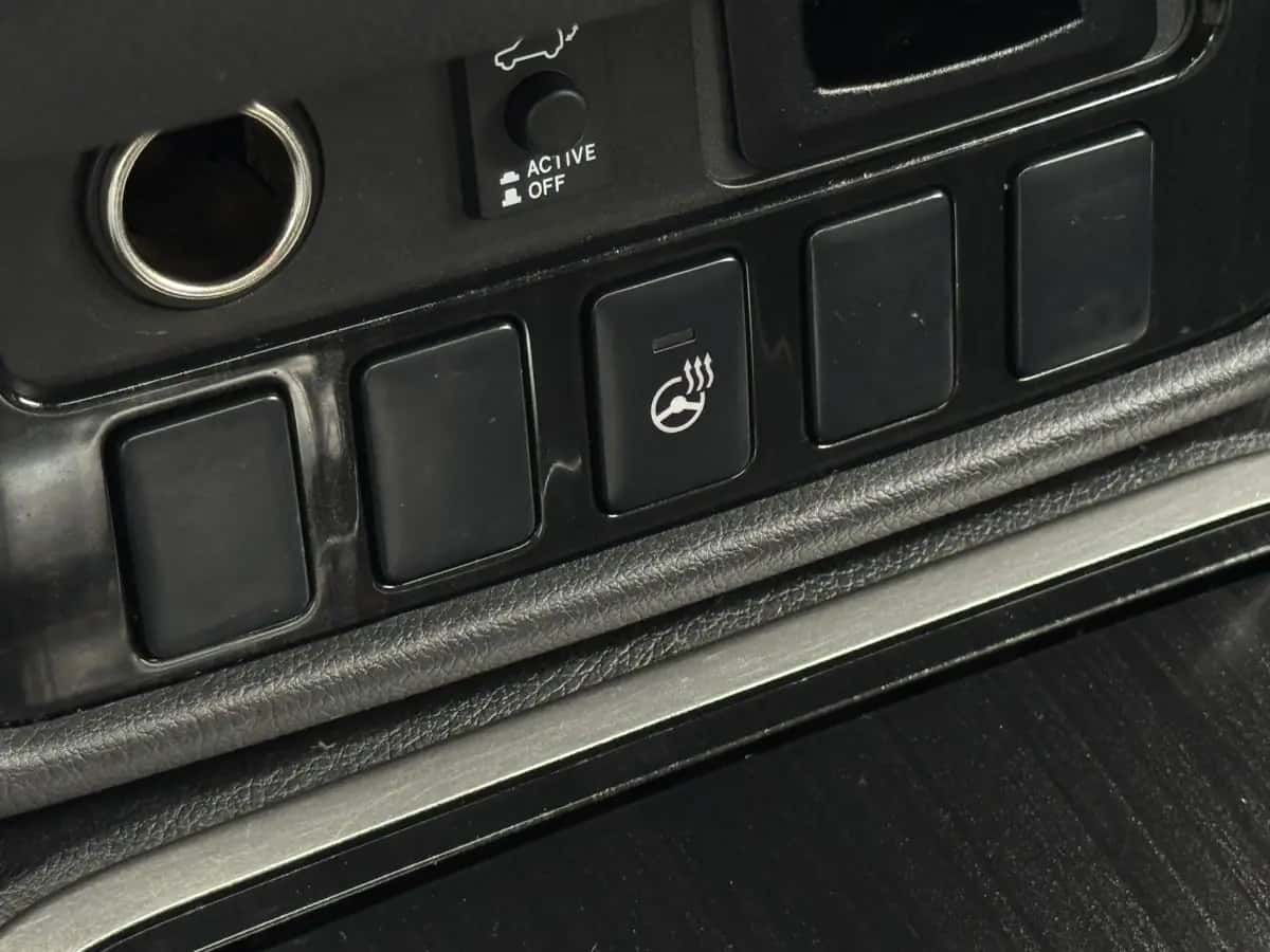Mitsubishi Outlander - фото 13