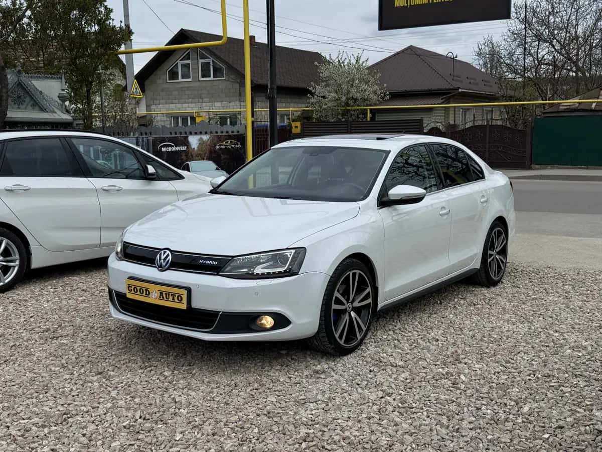 Volkswagen Jetta - фото 3