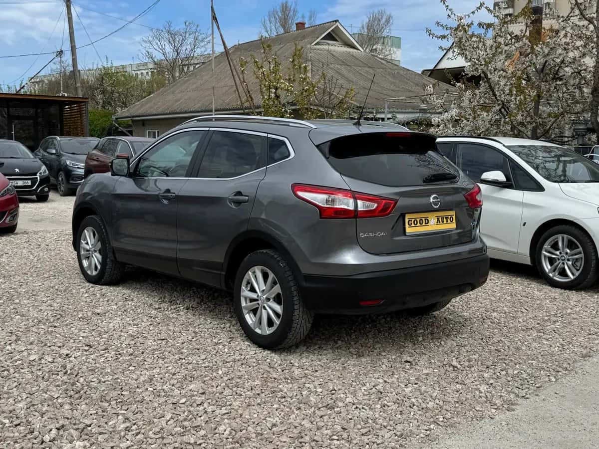 Nissan Qashqai - фото 6
