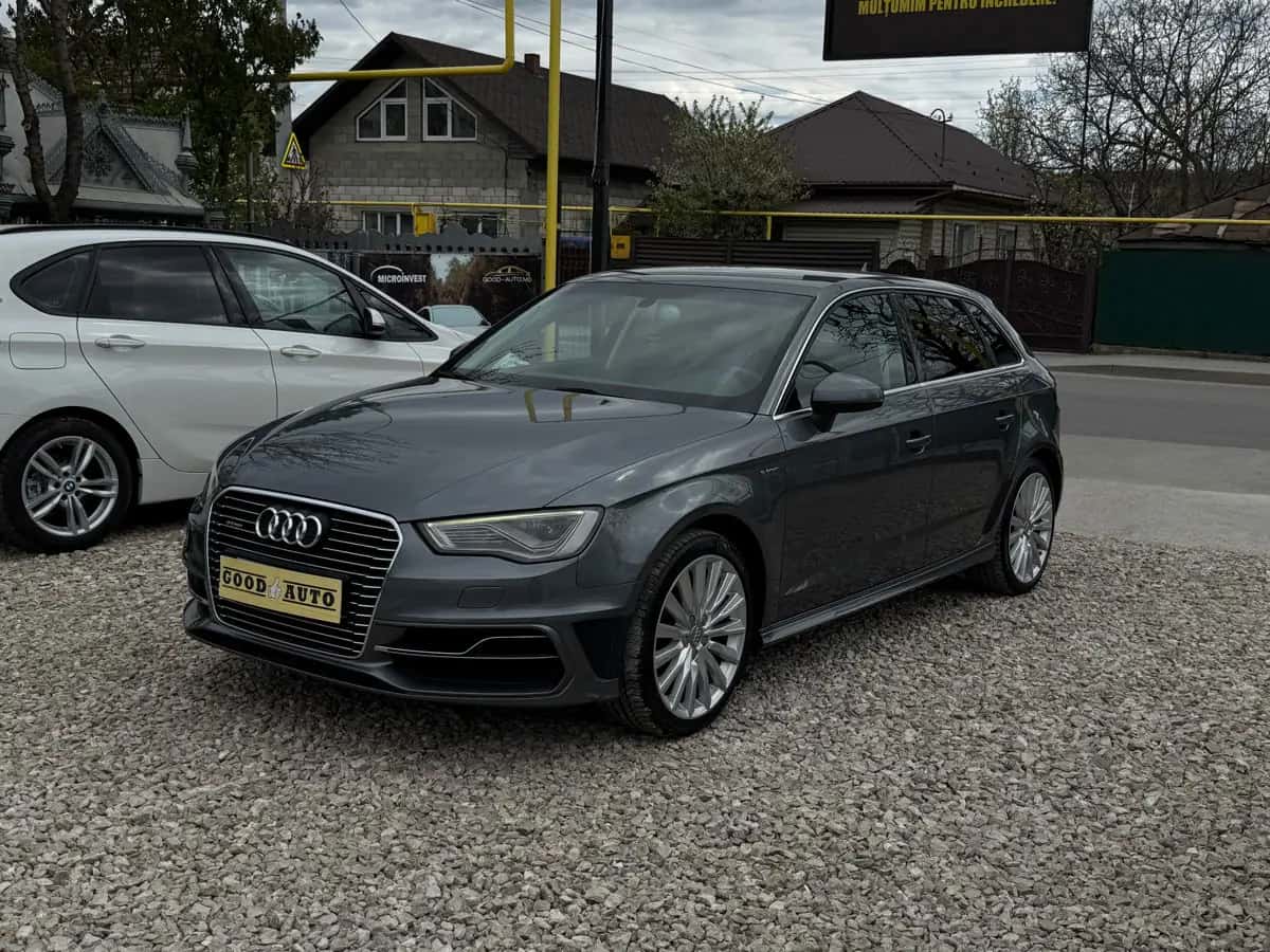 Audi A3 e-tron - фото 3