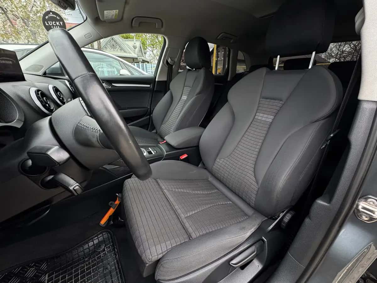 Audi A3 e-tron - фото 9