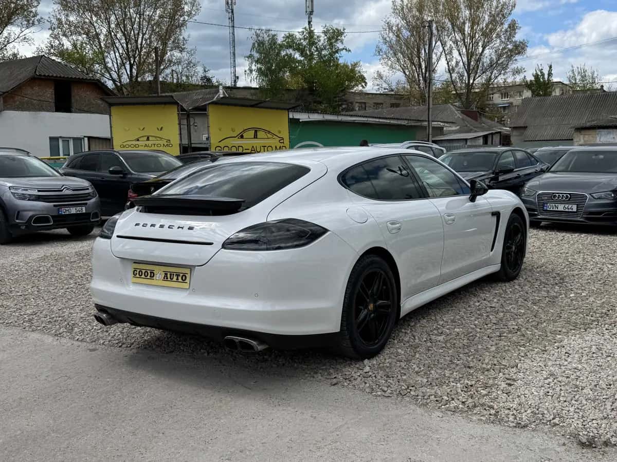 Porsche Panamera - fotografia 7