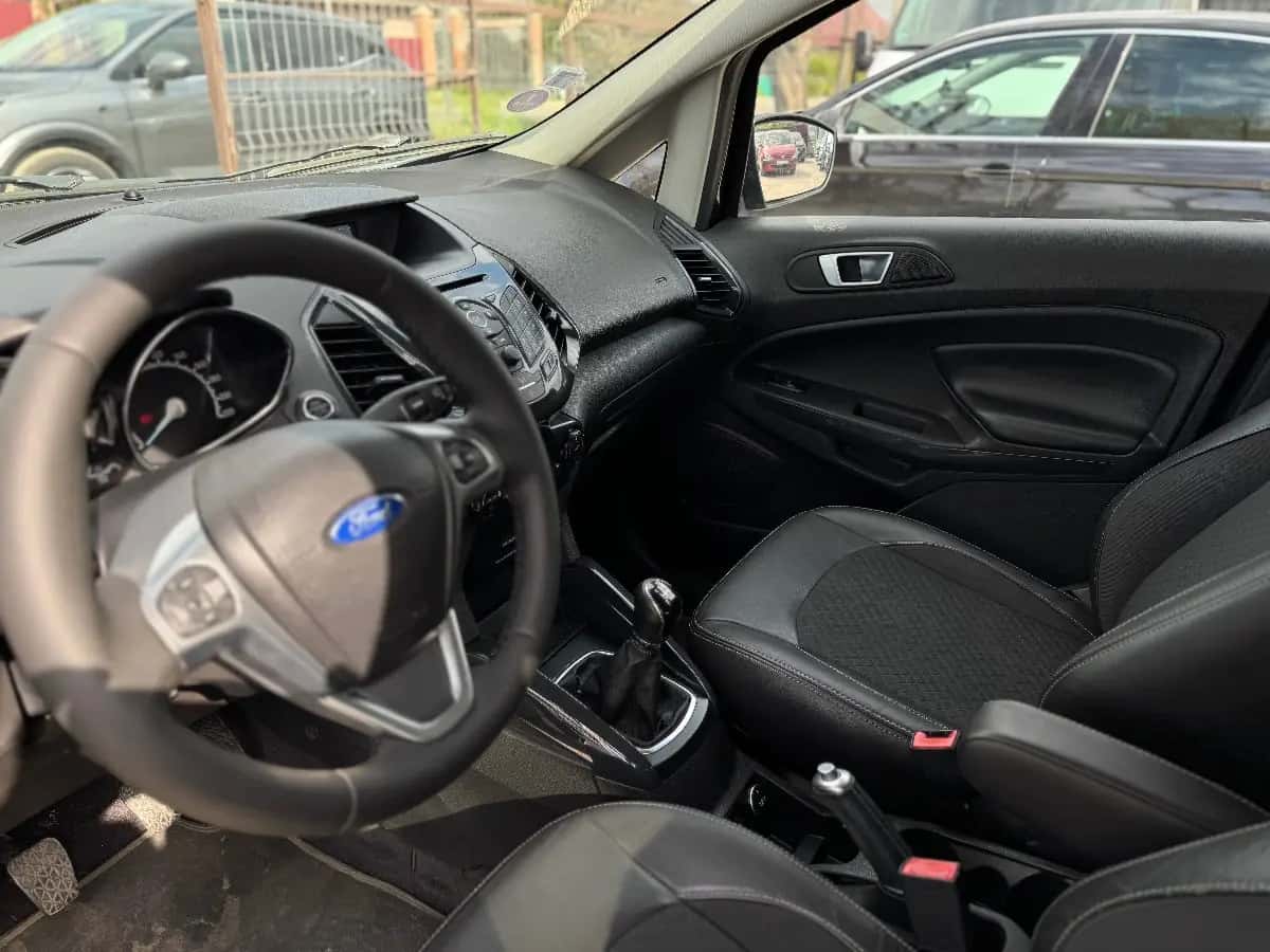 Ford EcoSport - fotografia 17