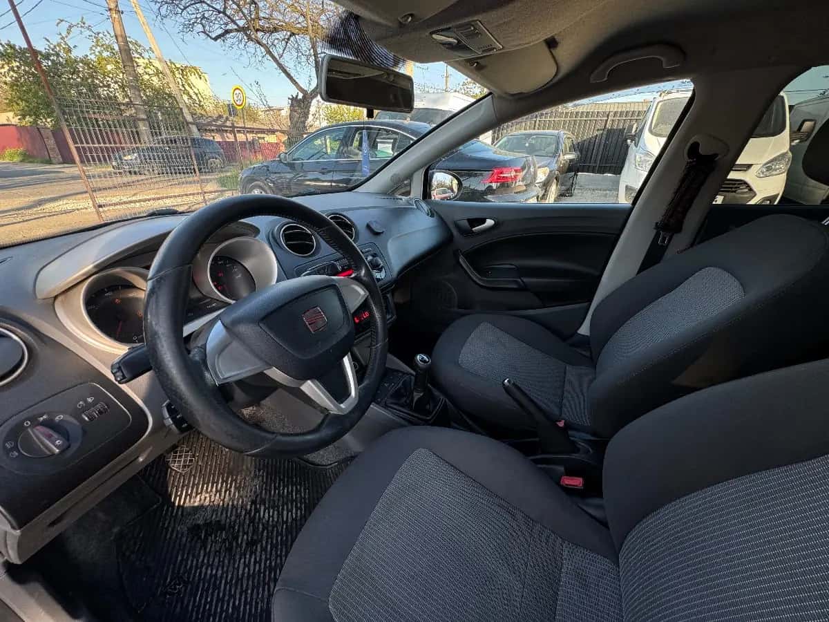 Seat Ibiza - фото 11