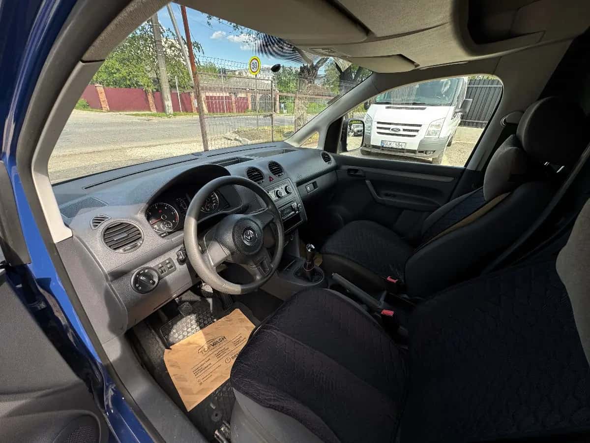 Volkswagen Caddy - фото 15