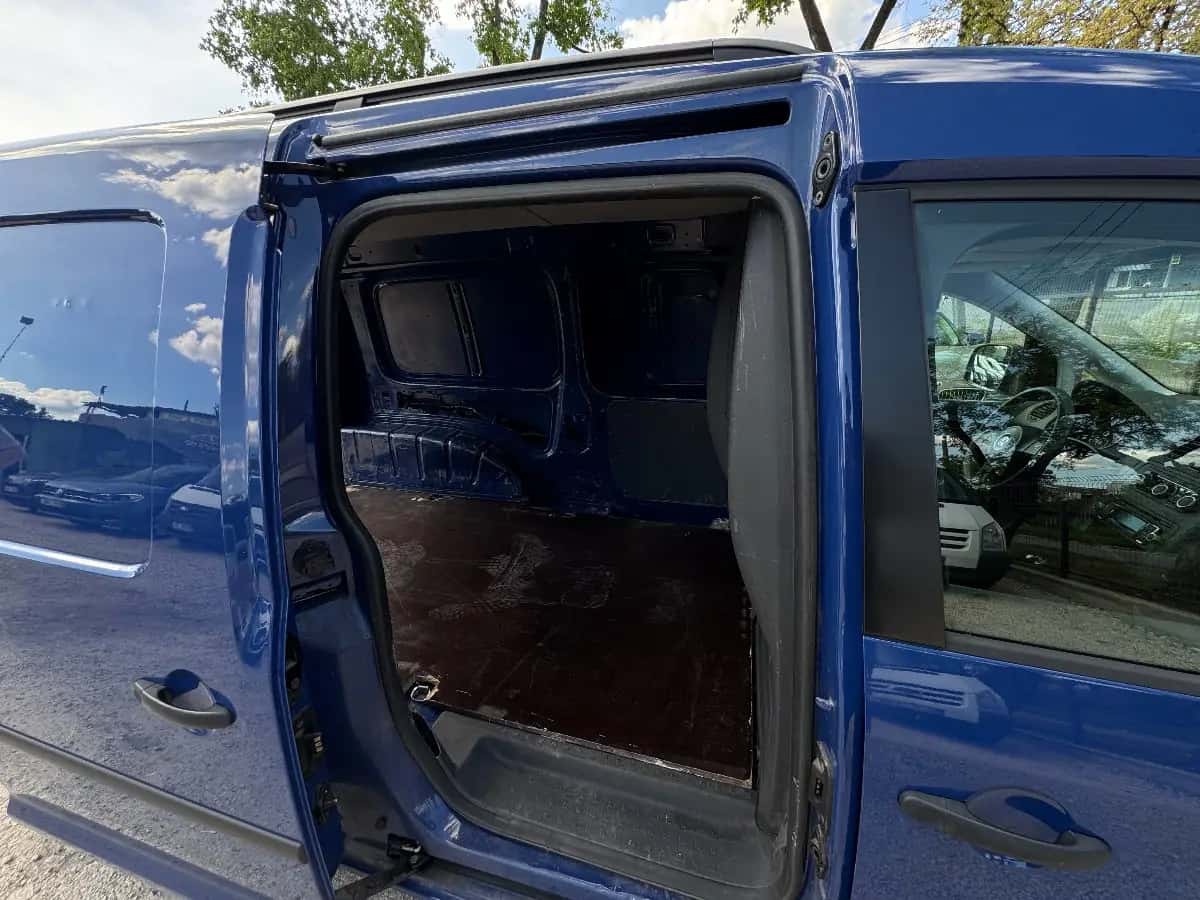 Volkswagen Caddy - фото 10