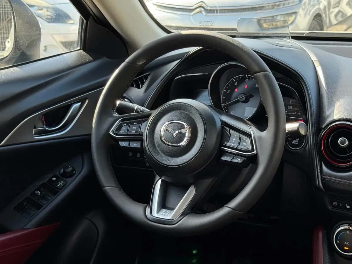 Mazda CX-3 - fotografia 14