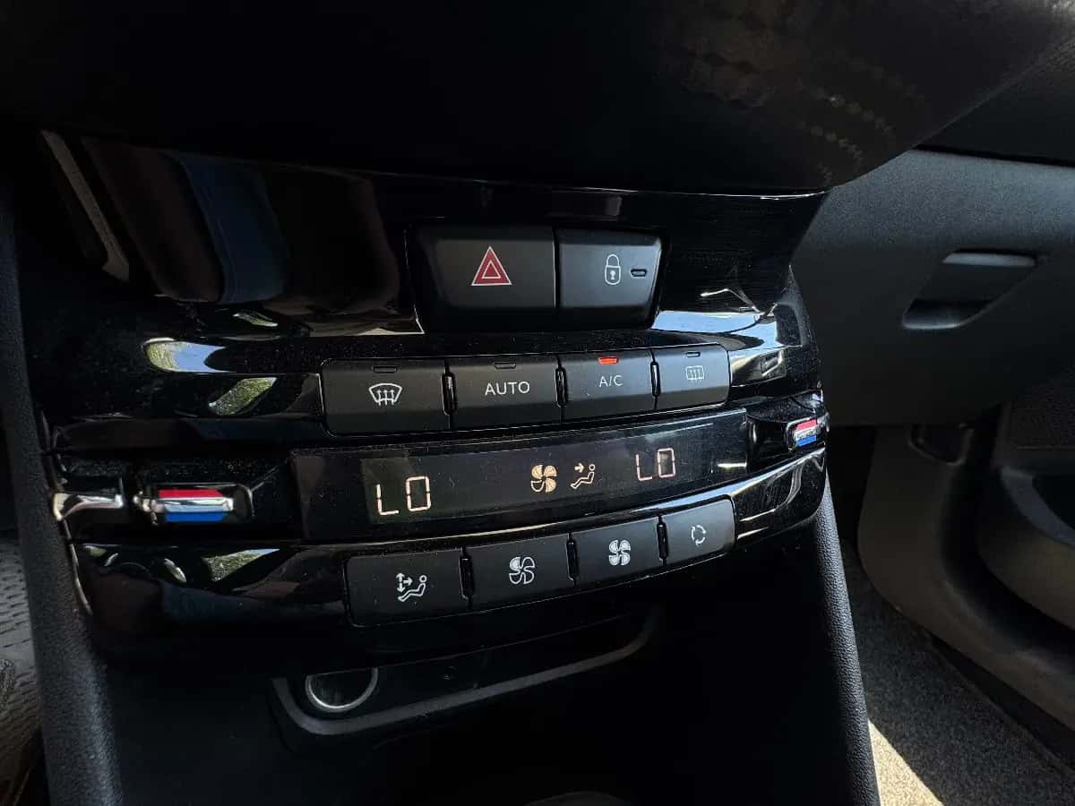 Peugeot 2008 - фото 14