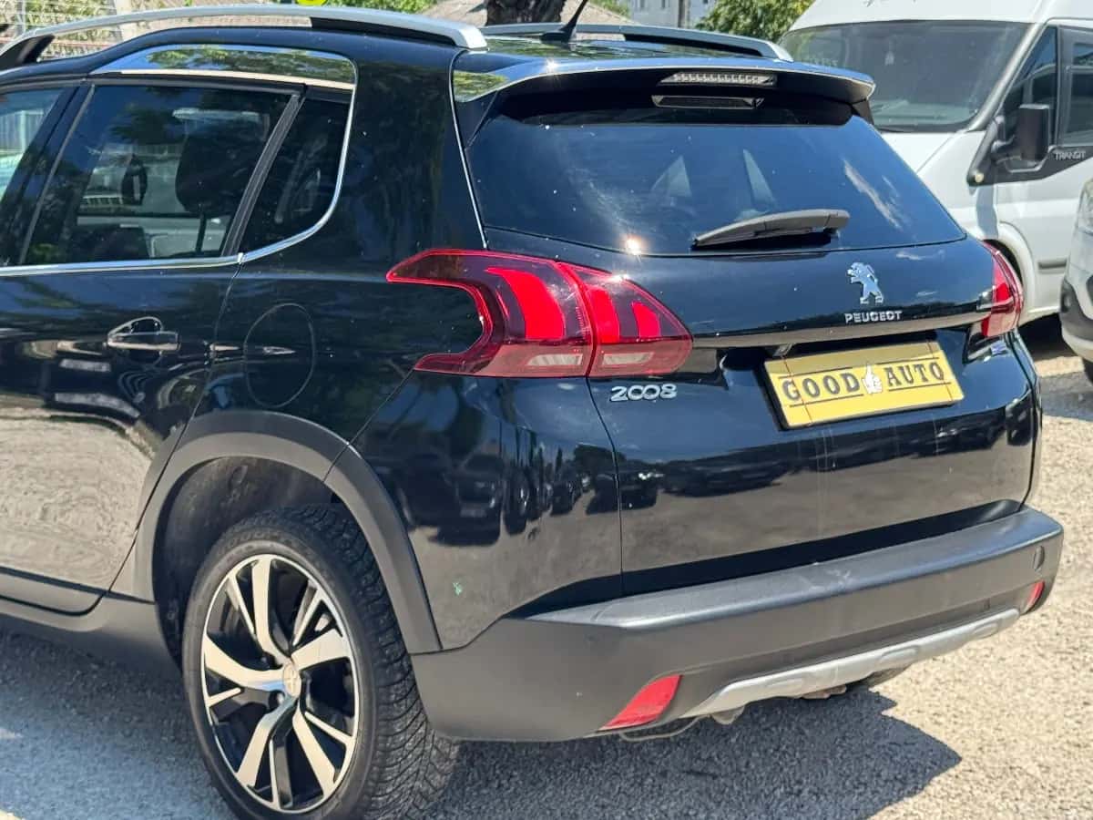 Peugeot 2008 - фото 6