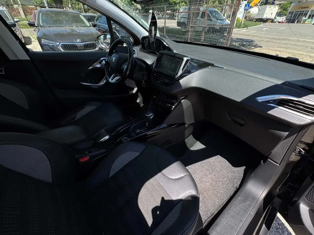 Peugeot 2008 - фото 10