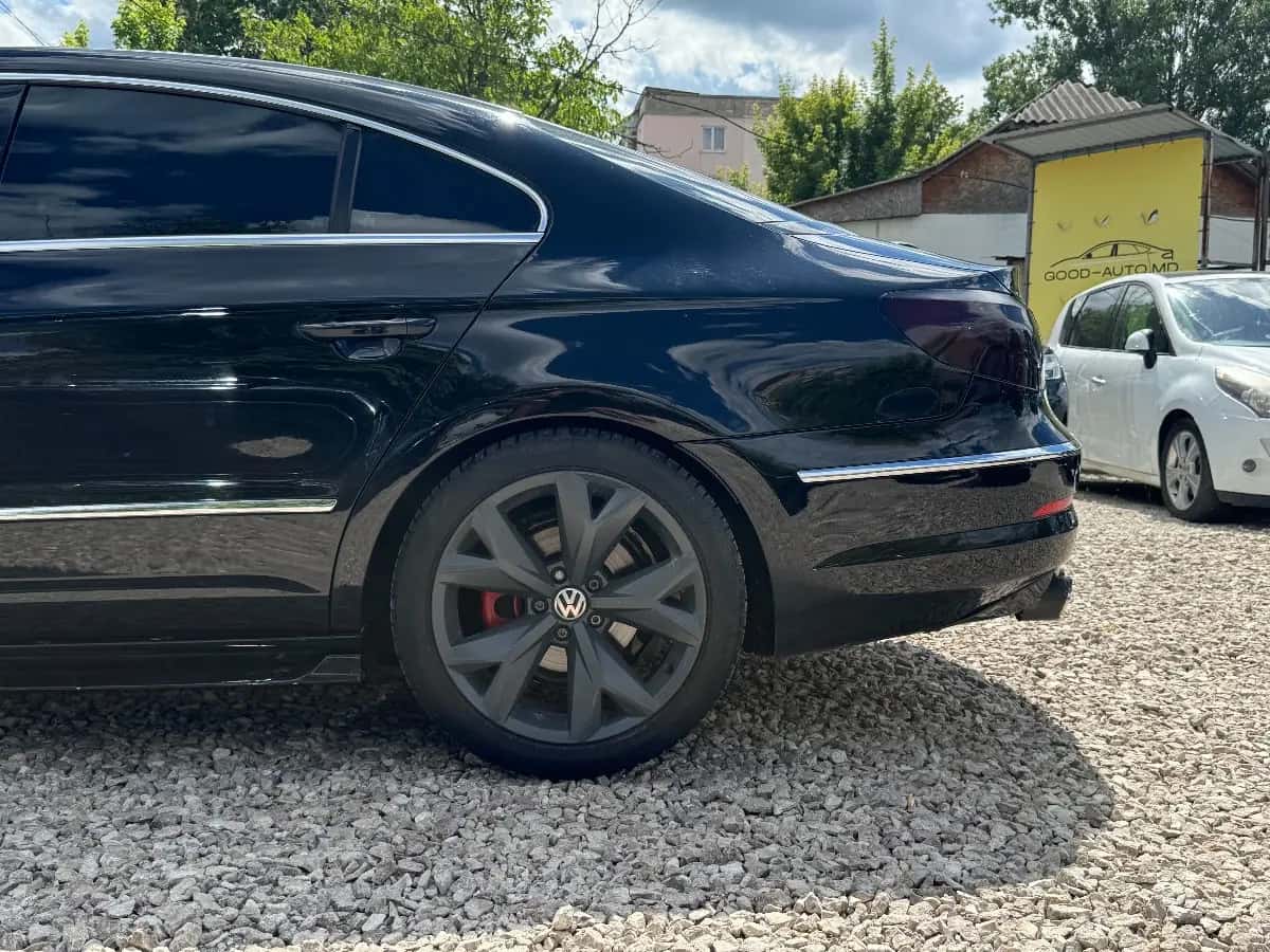 Volkswagen Passat CC - fotografia 5