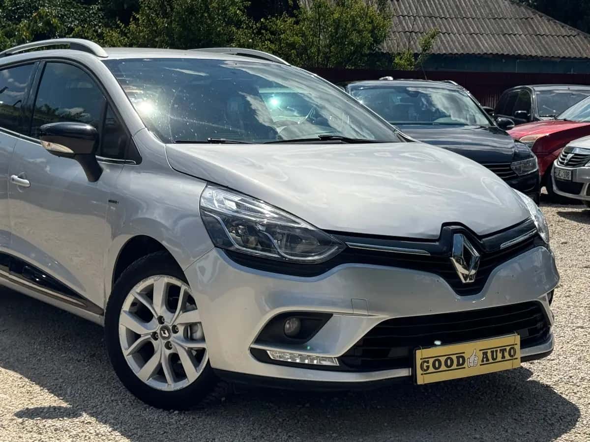 Renault Clio - фото 2