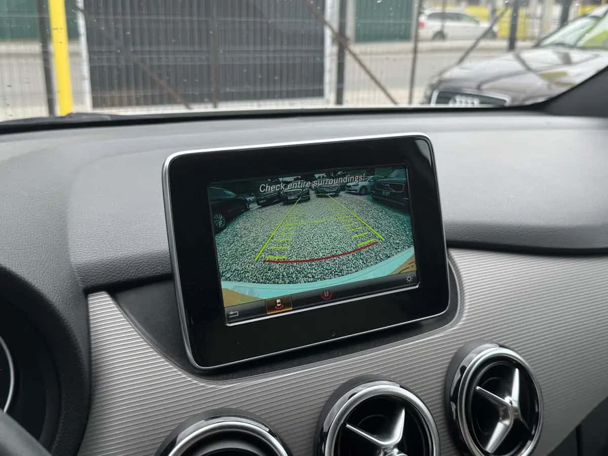 Mercedes B-Class - фото 11