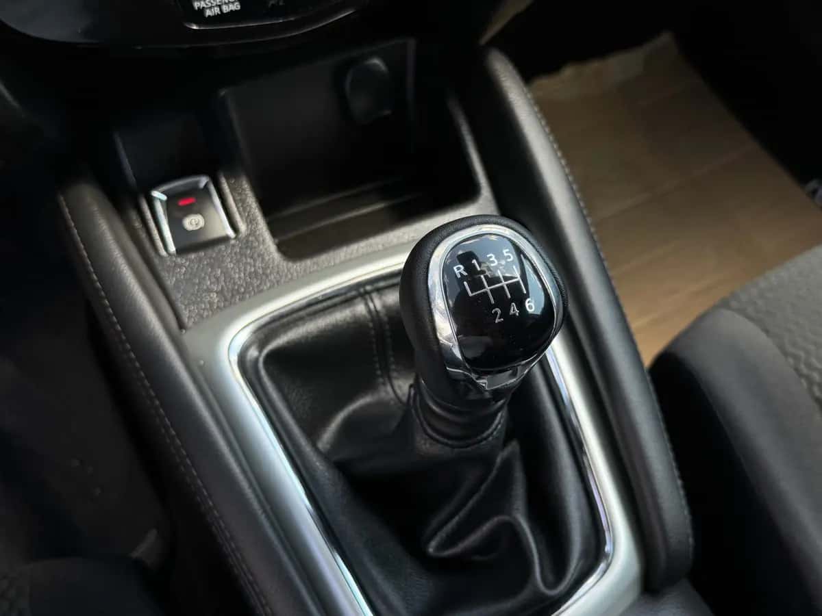 Nissan Qashqai - фото 12