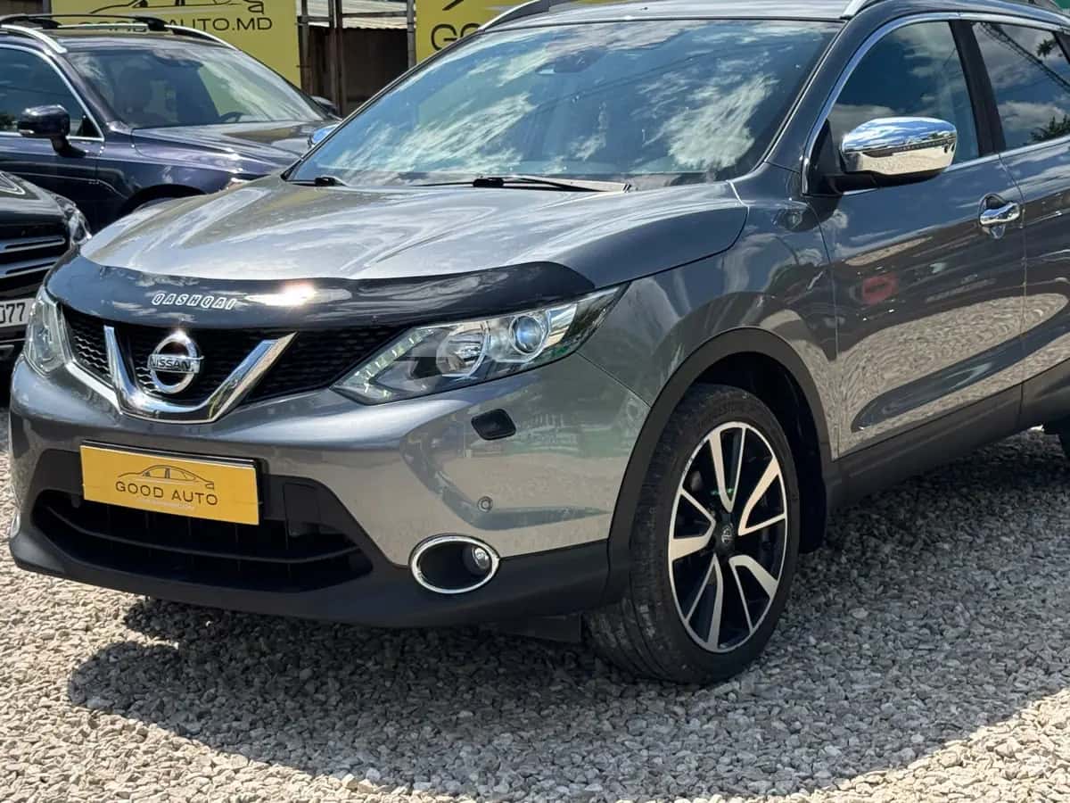 Nissan Qashqai - фото 4