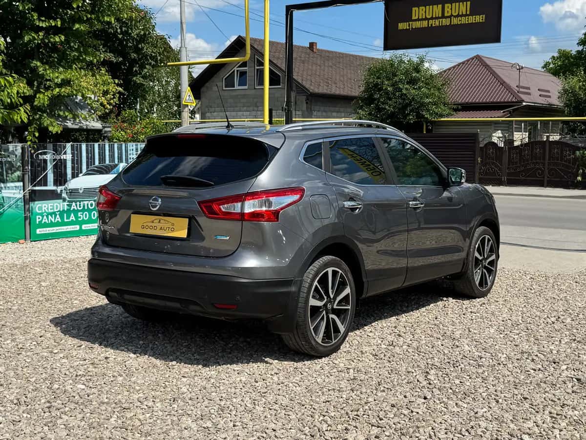 Nissan Qashqai - фото 5