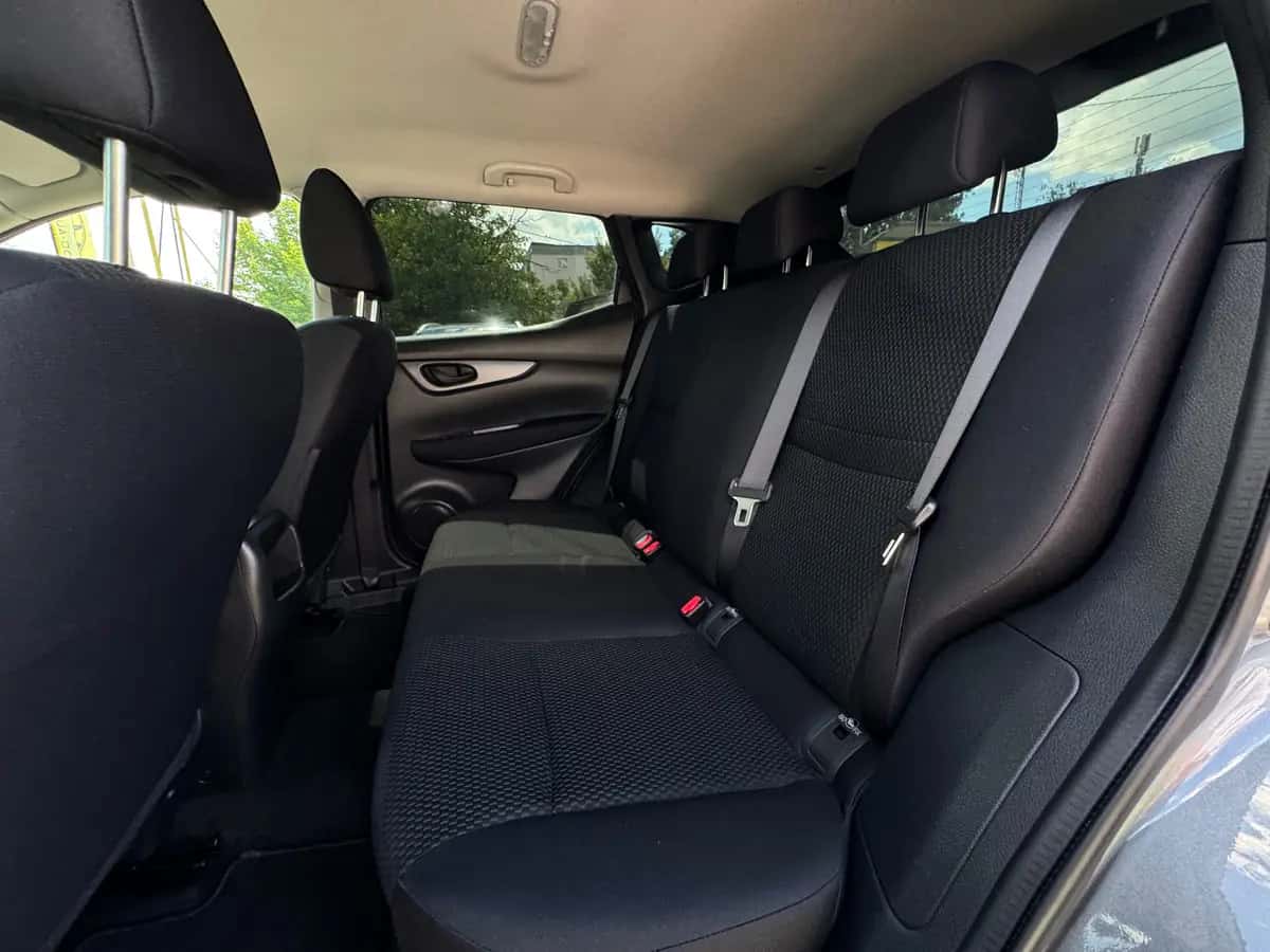 Nissan Qashqai - фото 8