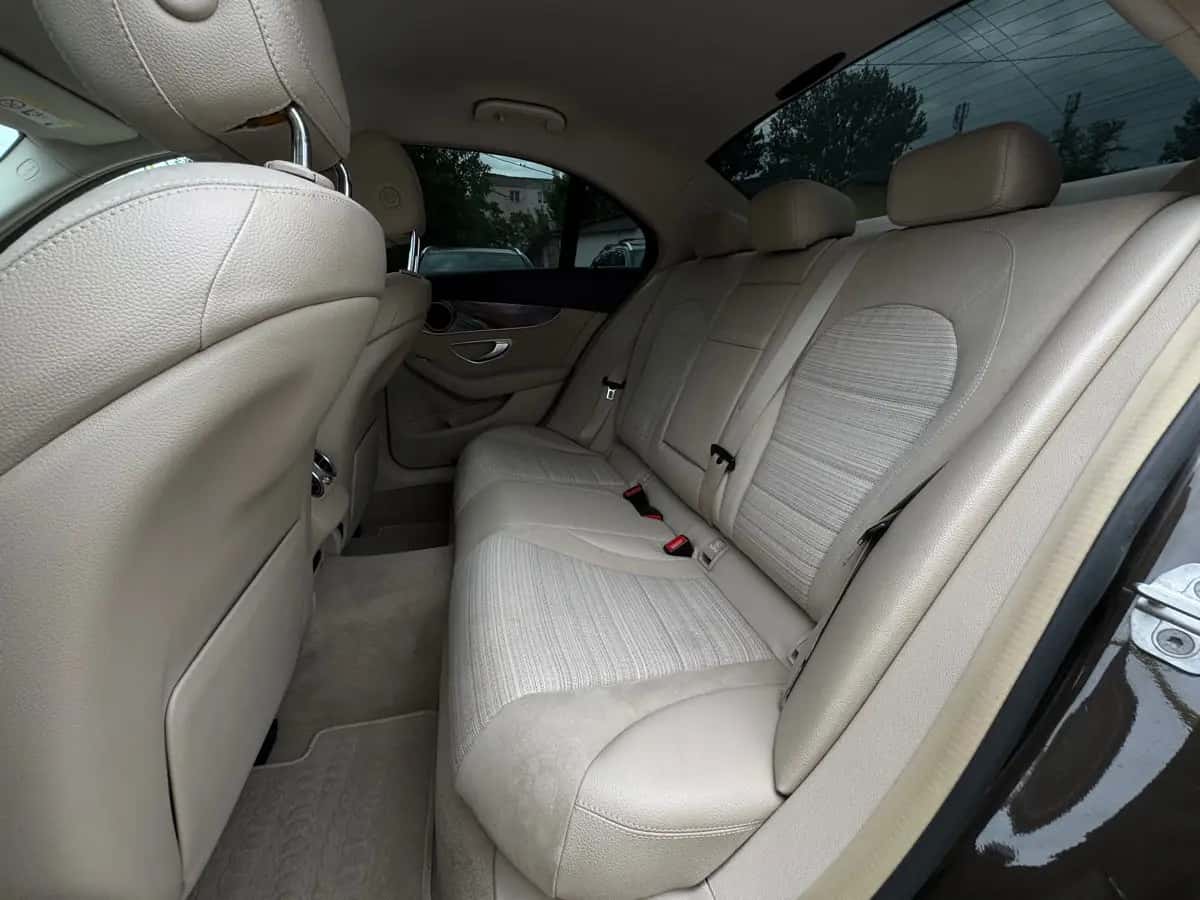 Mercedes C-Class - фото 8
