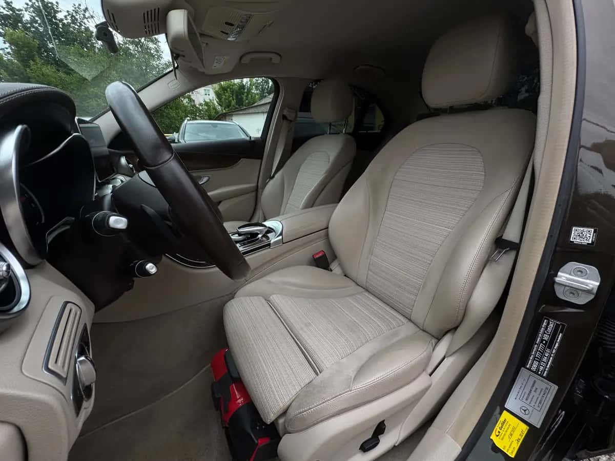Mercedes C-Class - фото 9