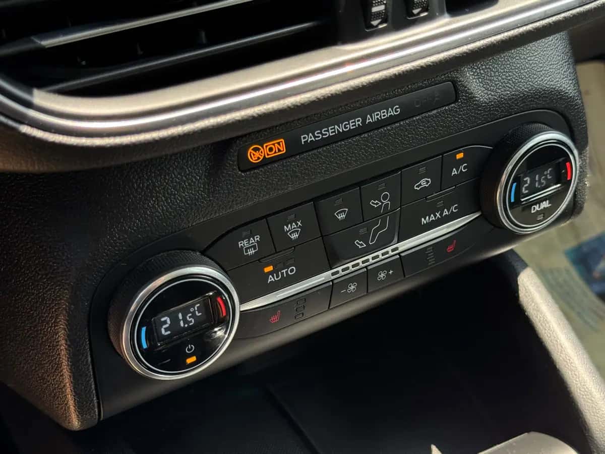 Ford Focus - фото 13