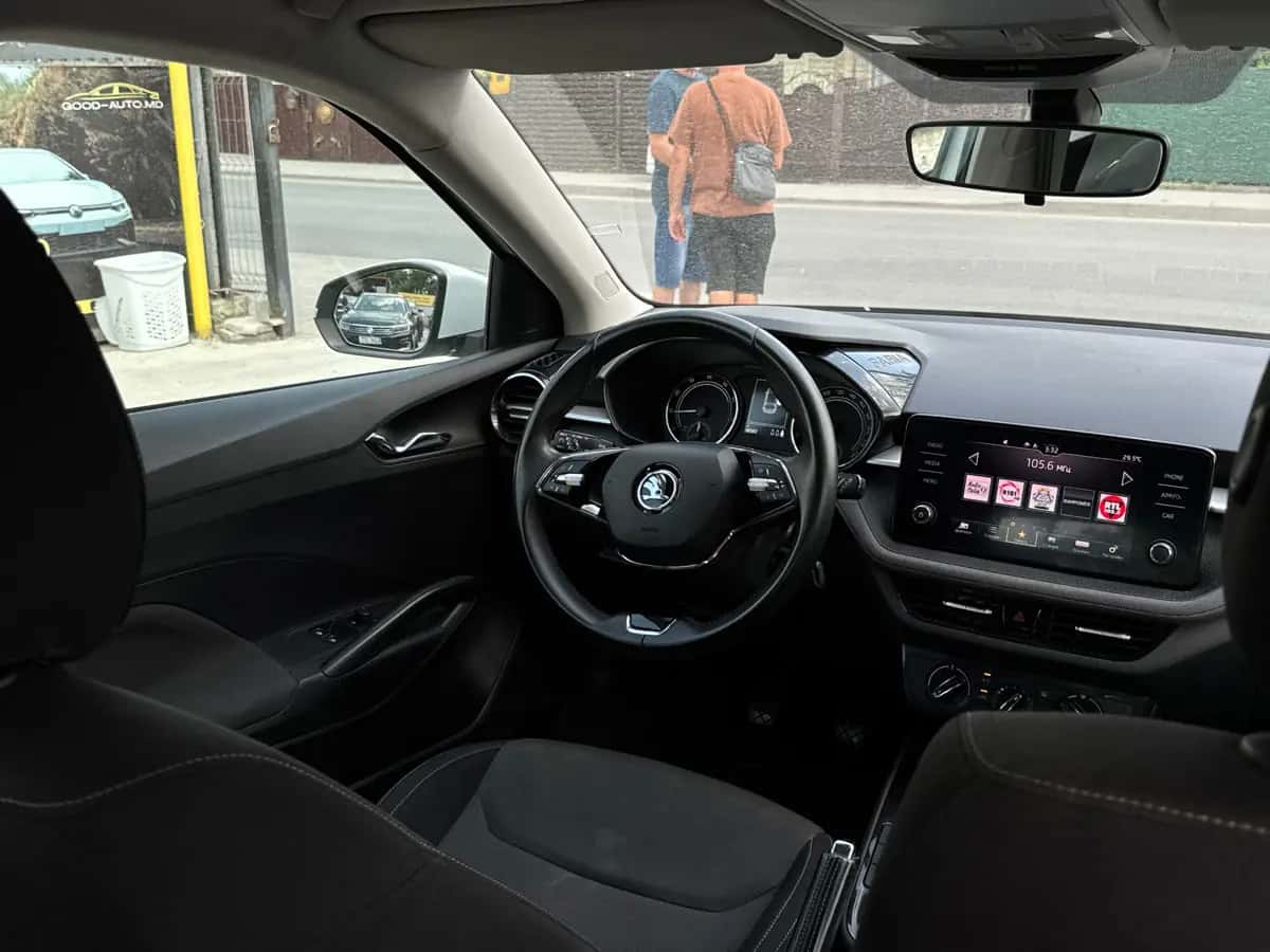 Skoda Fabia - fotografia 16