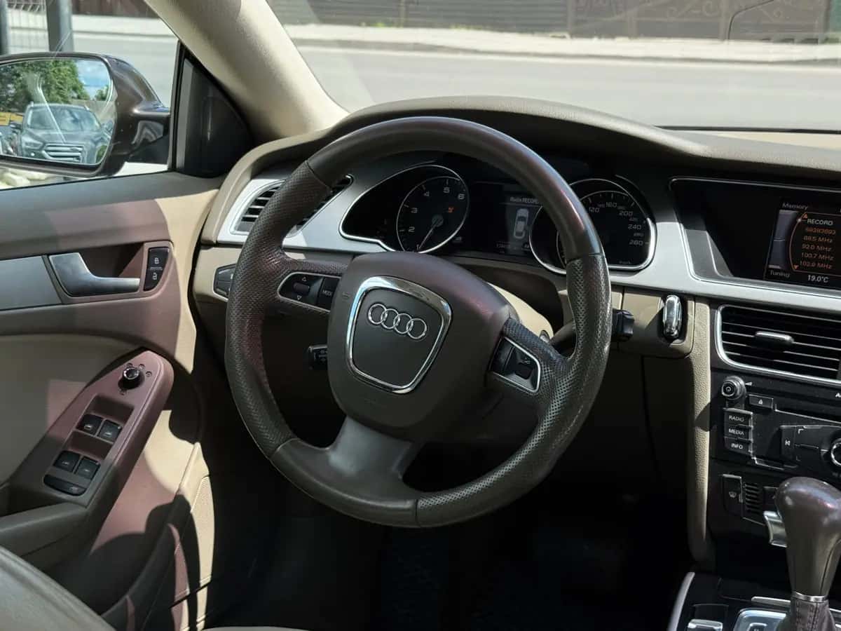Audi A5 - fotografia 16