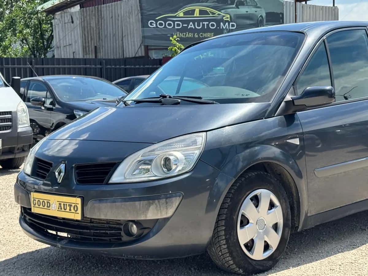 Renault Scenic - фото 4