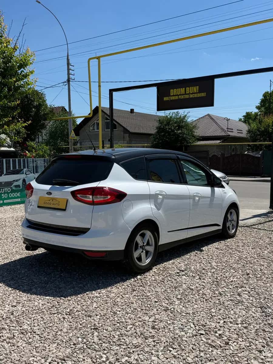 Ford C-Max - фото 4