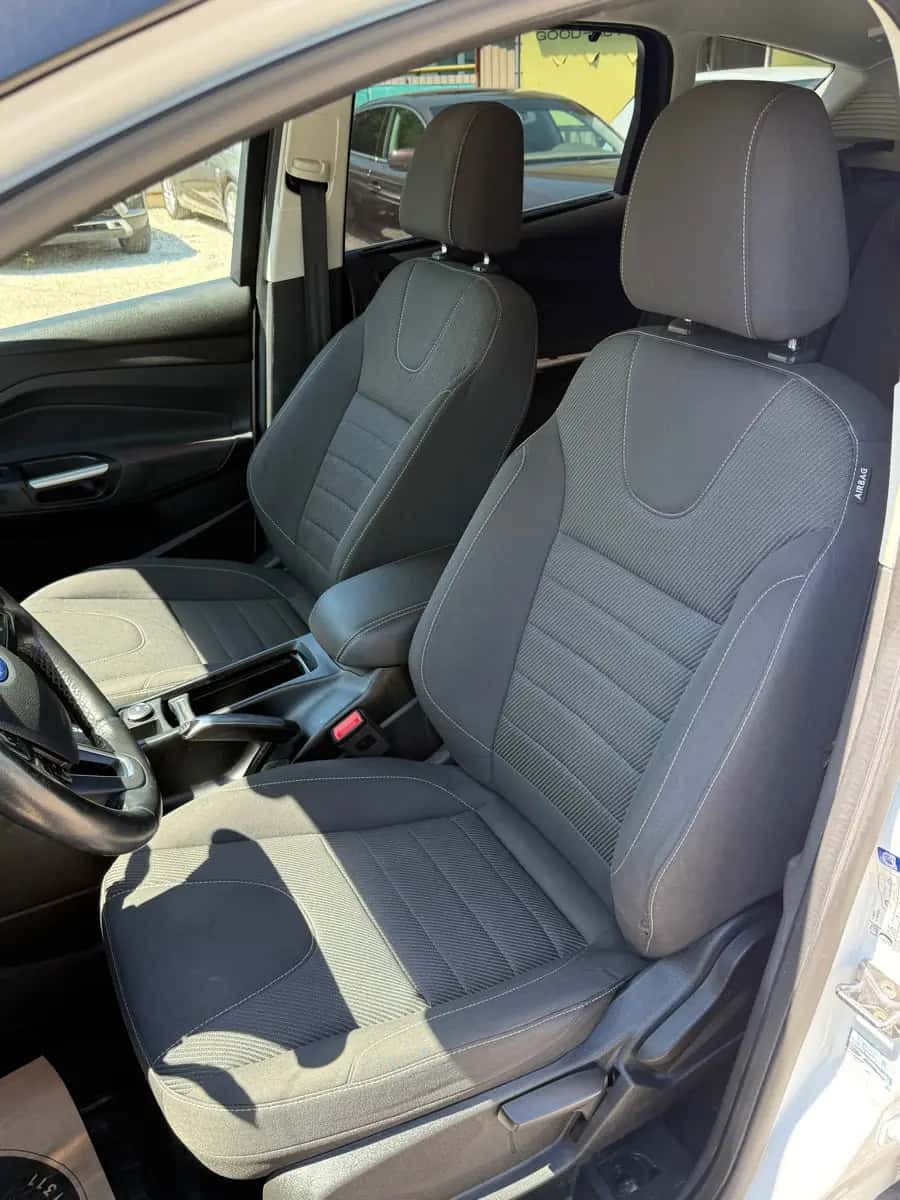 Ford C-Max - фото 8