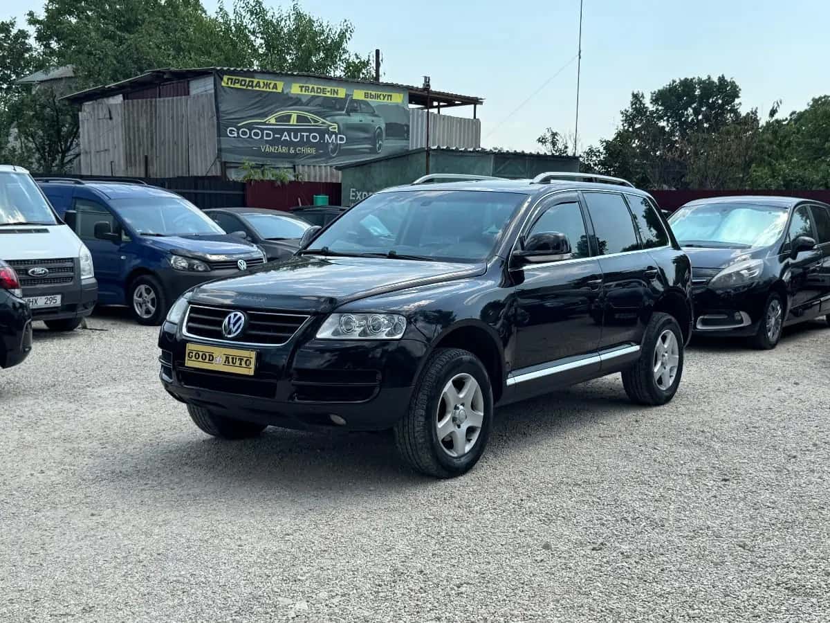 Volkswagen Touareg - фото 3