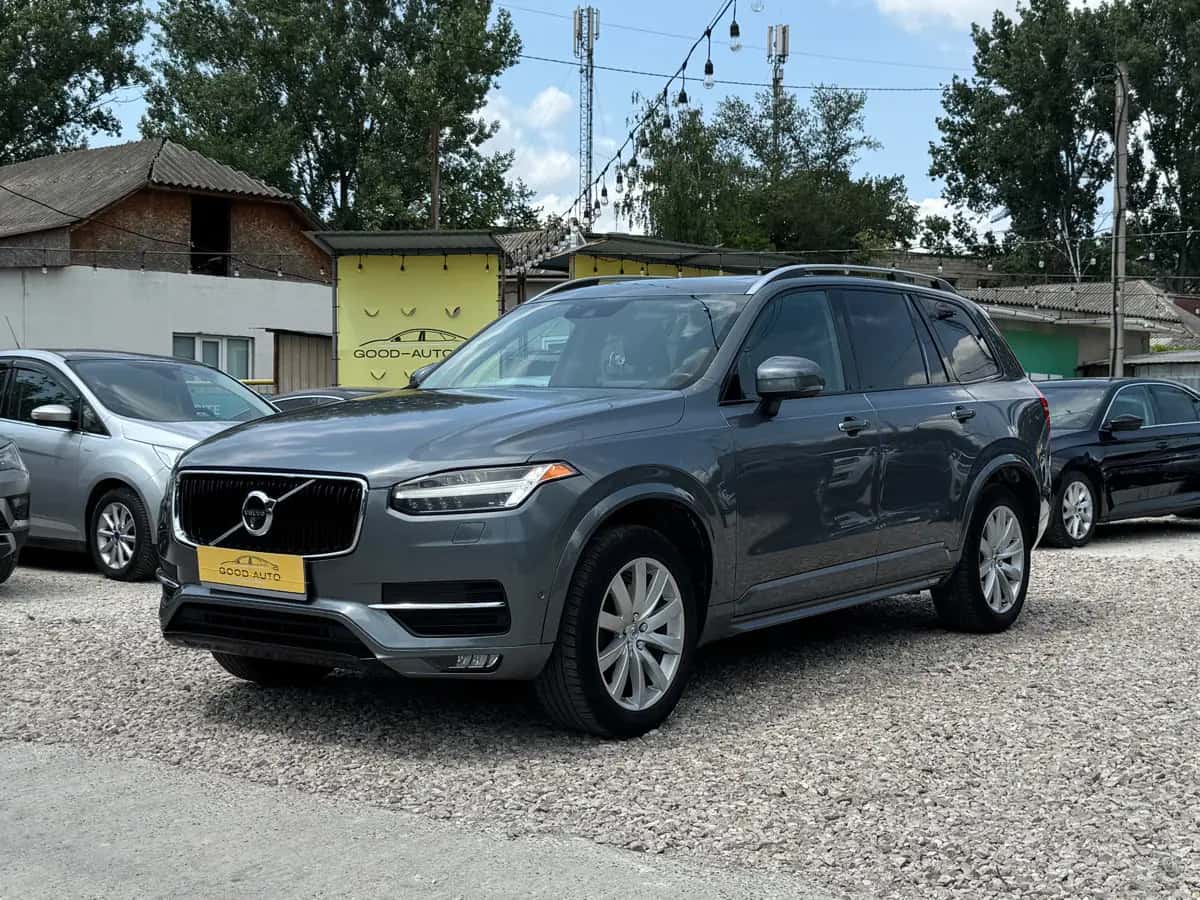 Volvo XC90 - fotografia 3